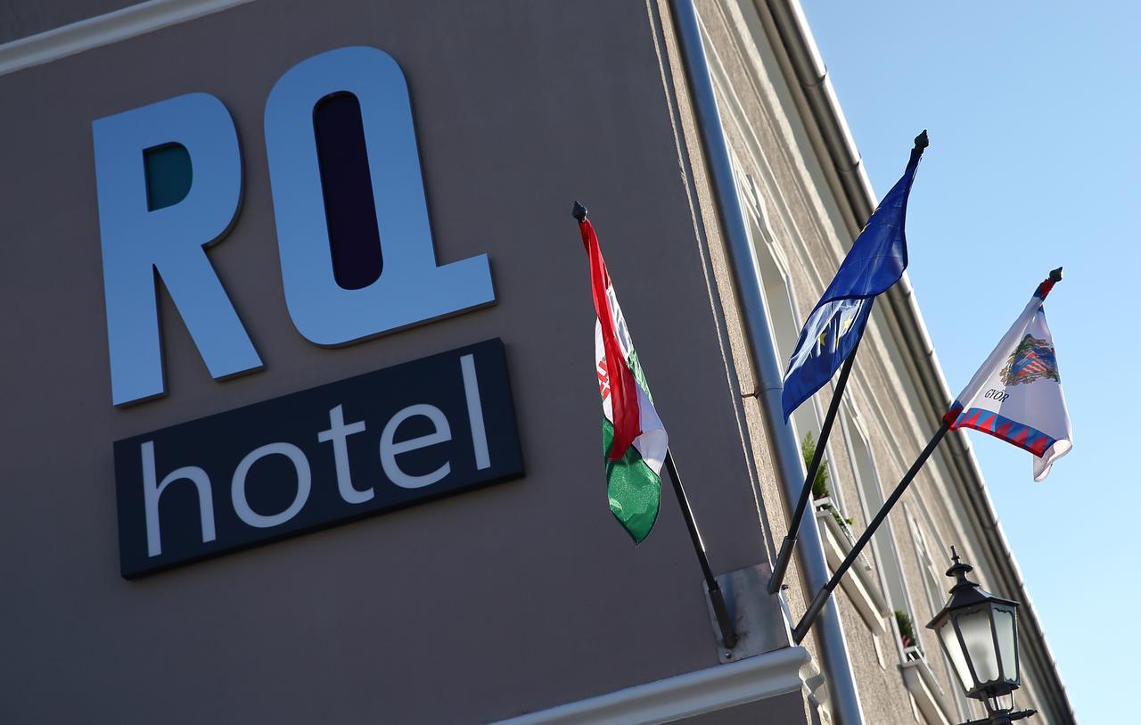 Rq Boutique & Unique Hotel Gyor Exterior photo